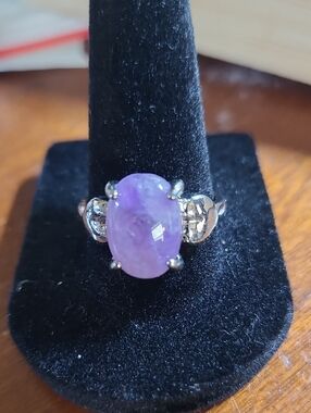 Sterling Silver Lavender Oval Gemstone Ring - Unbranded
